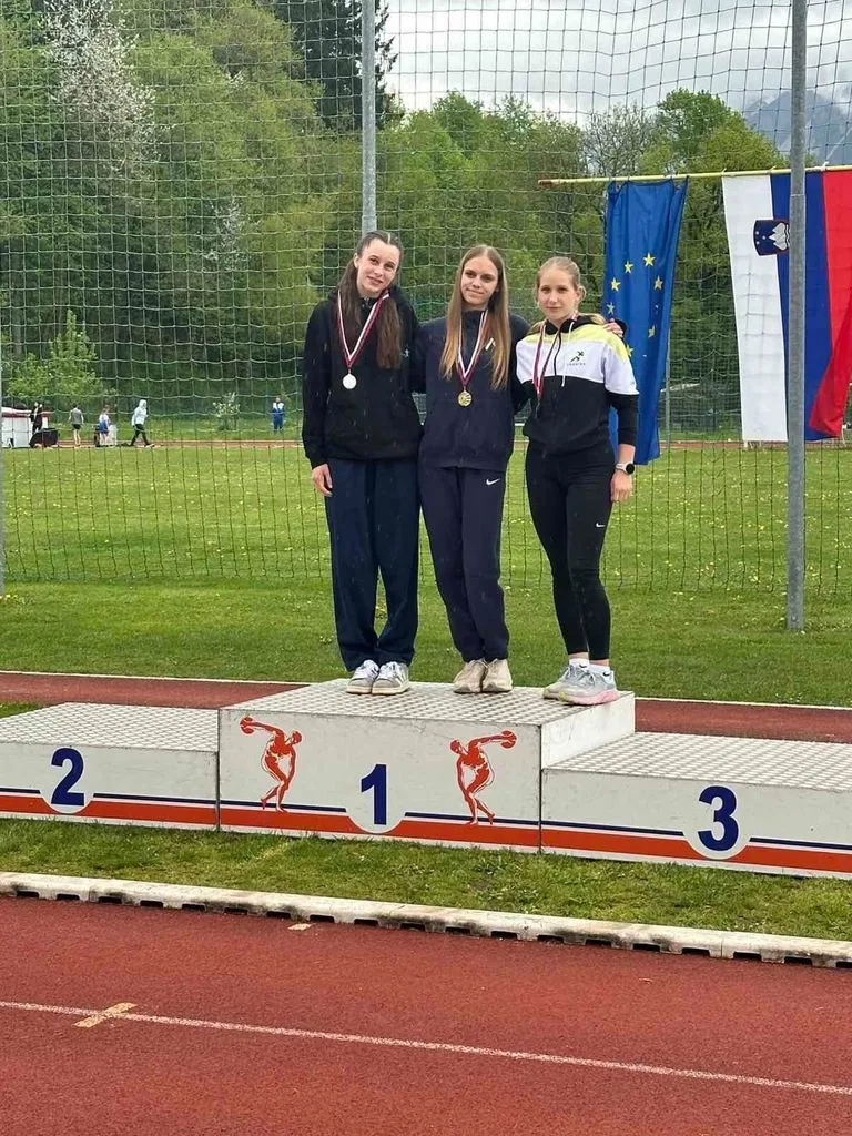 Novice iz atletske sekcije ŠD Vrhnika