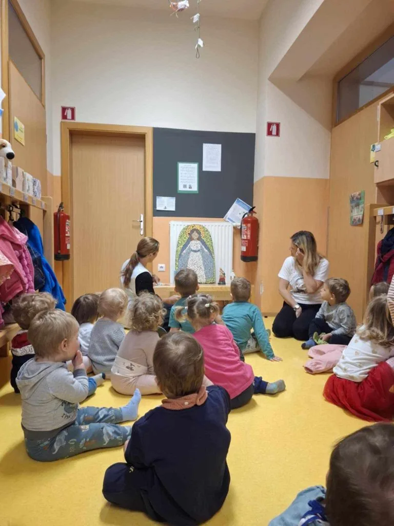 Po Marijinih stopinjah